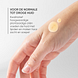 Louis Widmer Remederm Lichaamsolie Spray Licht Geparfumeerd 150ML Handmodel met 2 druppels plantaardige oliën