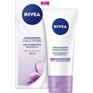 Nivea Essentials Sensitive Dagcrème  SPF15 50ML