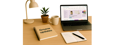 Een bureau met een plant, koffiemok, laptop met de website van De Online Drogist homepage open en een notietieblokje met op de voorkant