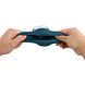 Eros FPPR. Squeezable Electric Masturbator 1ST Handen die de flexibele masturbator uittrekt Eros FPPR. Squeezable Electric Masturbator 1ST Handen die de flexibele masturbator uittrekt