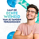 Aquafresh White Renew Deep Clean Tandpasta 75ML Model met witte tanden