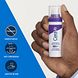 CeraVe Huidvernieuwende Retinol Serum 30ML Handmodel met product, voordelen CeraVe Huidvernieuwende Retinol Serum 30ML Handmodel met product, voordelen