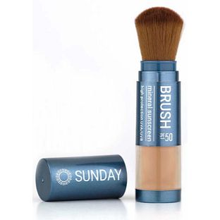 Sunday Brush Mineral Sunscreen Powder SPF50 - Medium 6GR Sunday Brush Mineral Sunscreen Powder SPF50 - Medium 6GR