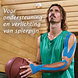Actimove Kinesiology Tape Lichtblauw 5cm x 5m 1ST model met tape op arm