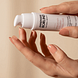 Annemarie Börlind Fruit Acid Exfoliant 30ML hand model met product