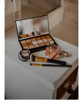 make-up in de badkamer